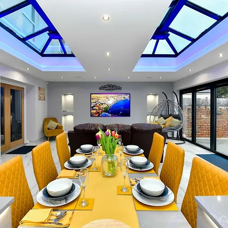 City Bliss Escape - Free Parking And Family-Sized Comfort Cardiff Exterior photo